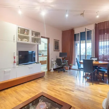 Masini 56, Apartment *